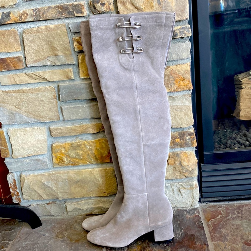 Light taupe grey suede Katy Perry over-the-knee Boots….gorgeous💐. NWOT
